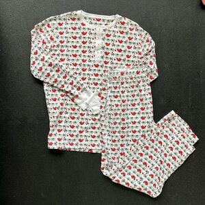 No longer sold men’s roller rabbit Christmas pajamas